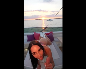 Thumb 6